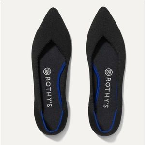 New Rothy’s Black Pointed Flats Size 6.5
